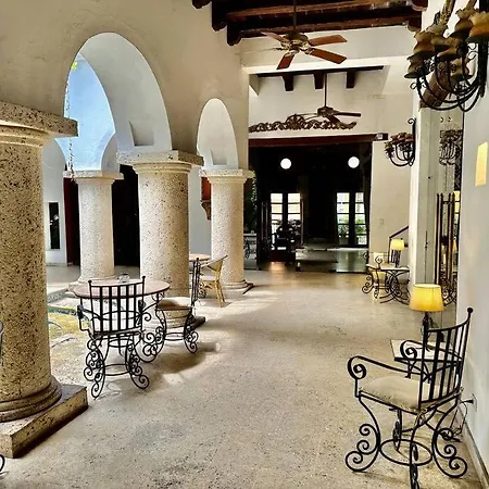Mansión Con Suites, Piscina, Jacuzzi Y Rooftop