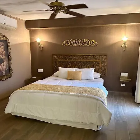 Mansión Con Suites, Piscina, Jacuzzi Y Rooftop Villa