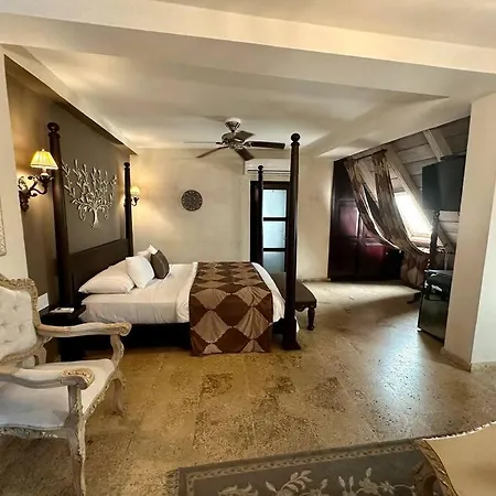 Mansión Con Suites, Piscina, Jacuzzi Y Rooftop * Cartagena